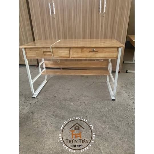 Bàn học sinh chân sắt mặt gỗ cao su tự nhiên - 004