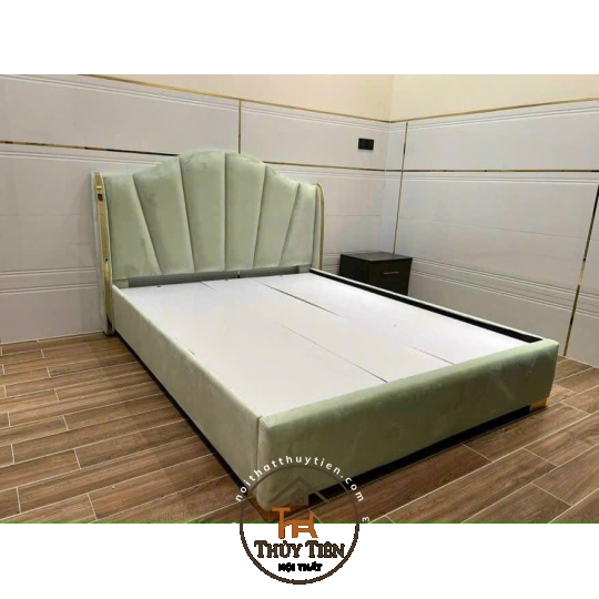 Giường bọc nỉ nhung cao cấp 