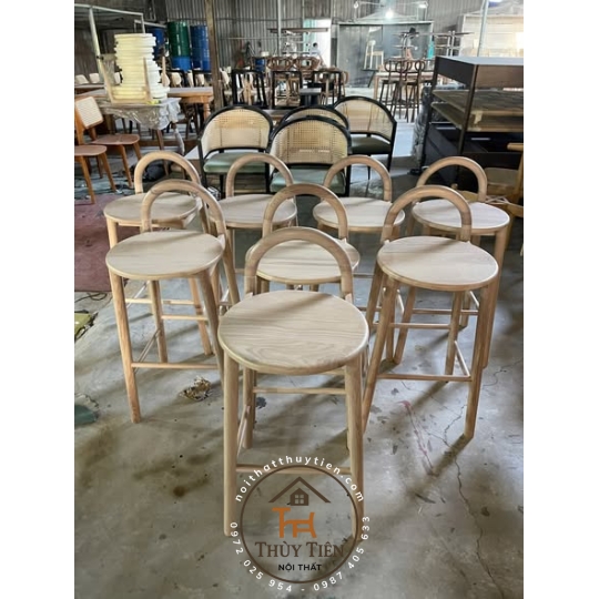 Ghế bar bobby , từ xưởng tới quán khác biệt hẳn