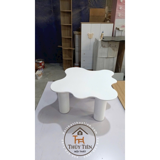 Bàn trà hàng sơn 2 K theo yêu cầu ạ