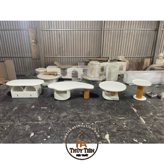 Bàn trà hàng sơn 2 K theo yêu cầu ạ