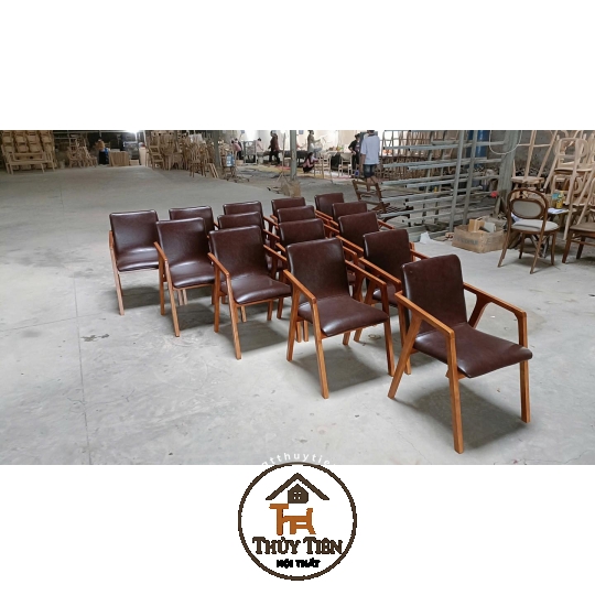 Ghế  Haly gỗ cao su phù hợp quán Cà phê 