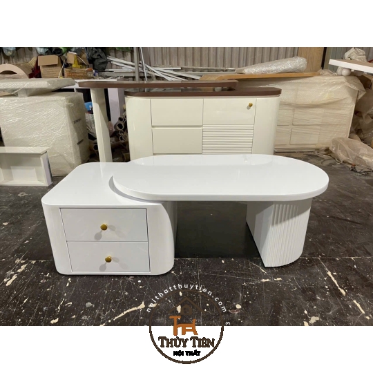 Bàn trà hàng sơn 2 K theo yêu cầu ạ