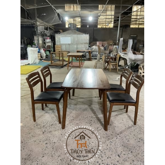 Bộ bàn ăn chân cong kết hợp ghế ăn gỗ ash