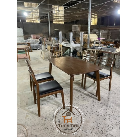 Bộ bàn ăn chân cong kết hợp ghế ăn gỗ ash