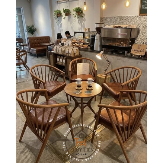 Ghế 12 nan kết hợp bàn chân sao, cho ko gian thêm nổi bật