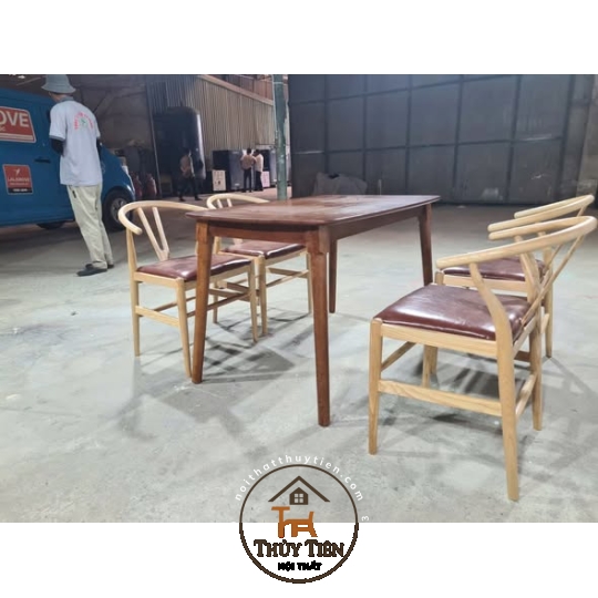 Bộ bàn ghế wisbone phù hợp chung cư, nhà decor phong cách nhẹ nhàng 