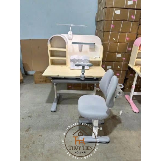 Bộ bàn ghế học sinh A8 nhập khẩu