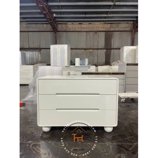 Tủ decor hàng sơn 2 k siêu đẹp