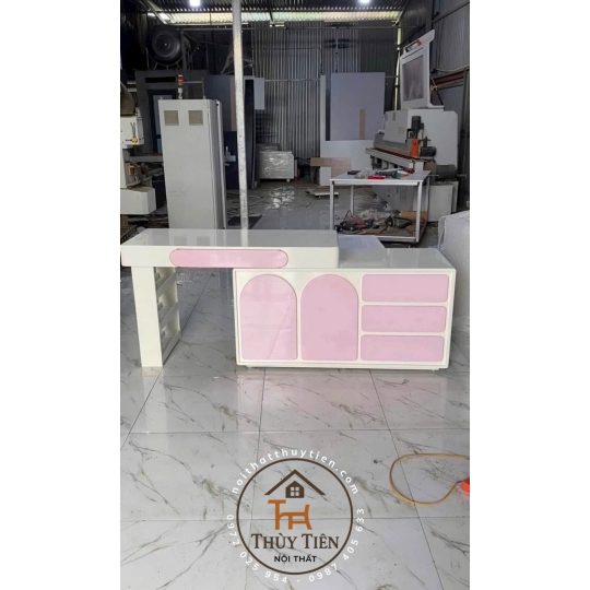 Bàn trang điểm hàng sơn 2 k siêu đẹp giá tận xưởng