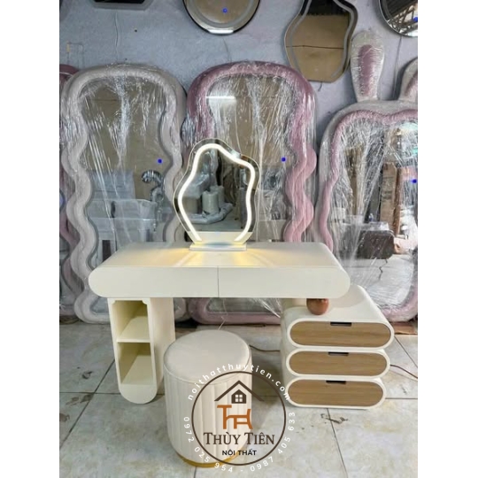 Bàn trang điểm hàng sơn 2 k siêu đẹp giá tận xưởng