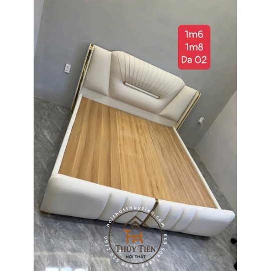 Giường thiết kế đặt theo yêu cầu khách