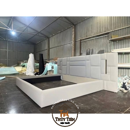 Giường thiết kế đặt theo yêu cầu khách