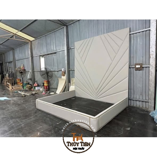 Giường thiết kế đặt theo yêu cầu khách