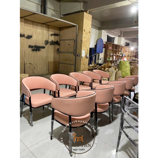 Ghế bàn ăn thiết kế theo yêu cầu ạ