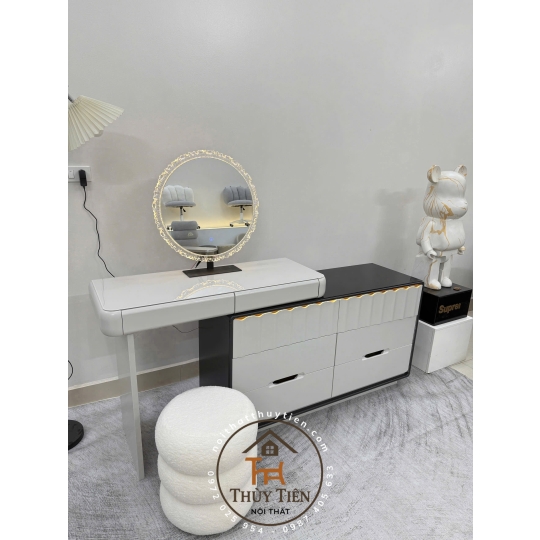 Bộ bàn trang điểm nhập khẩu xinh xỉu 