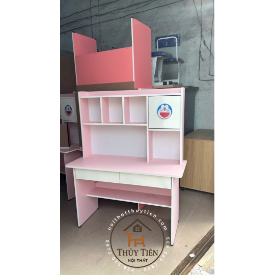 Bàn học Min màu gắn hình thú 3 d cho bé