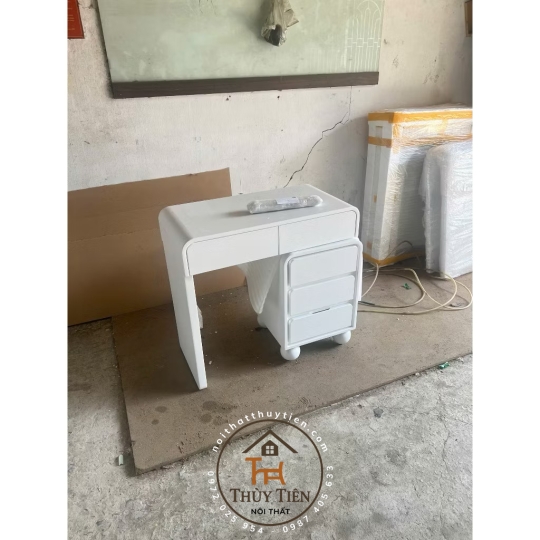 Bàn trang điểm sơn 2 k bóng đẹp bền màu giá xưởng