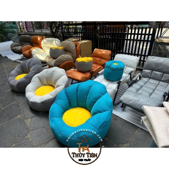 Sofa hạt xốp hoa tặng kèm đôn 