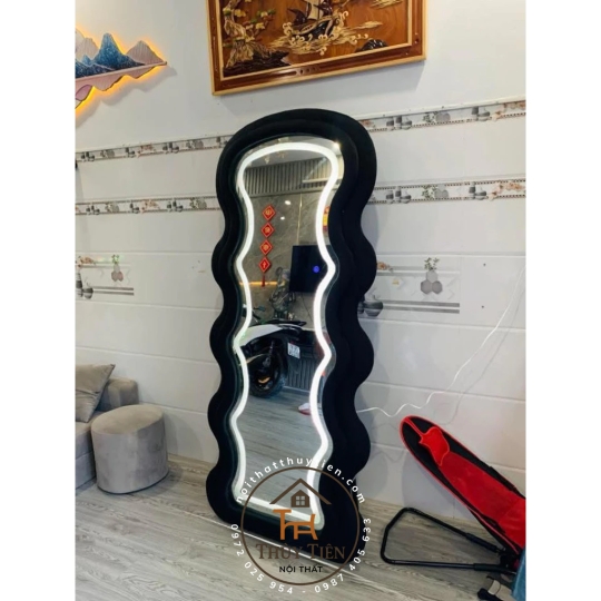 Gương Lượn Sóng Bọc Nỉ Đầu Tròn Nịnh Dáng, Hàng Nỉ Dày Dặn Decor Phòng