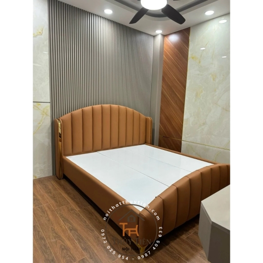 Giường bọc nỉ nhung cao cấp 