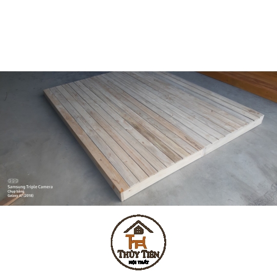 Giường pallet gỗ Quế