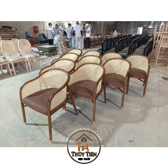 Ghế Cavallo tựa mây