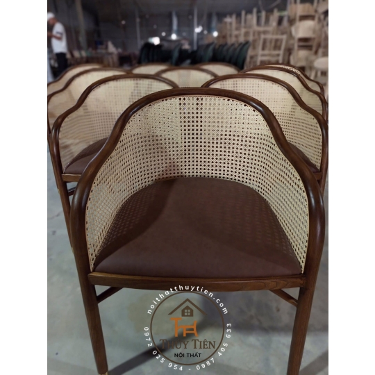 Ghế Cavallo tựa mây