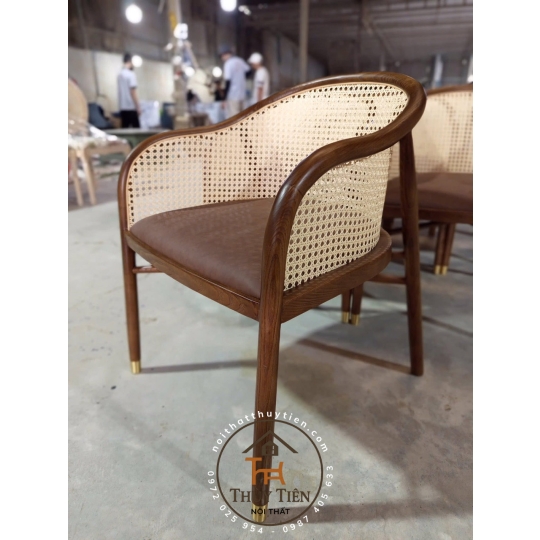 Ghế Cavallo tựa mây
