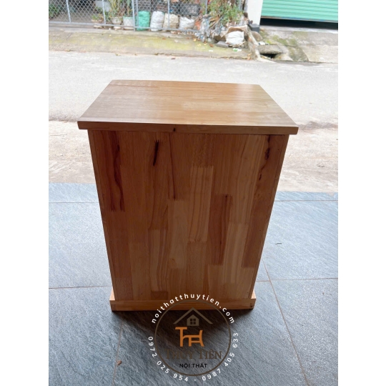 Tủ đầu giường gỗ cao su
