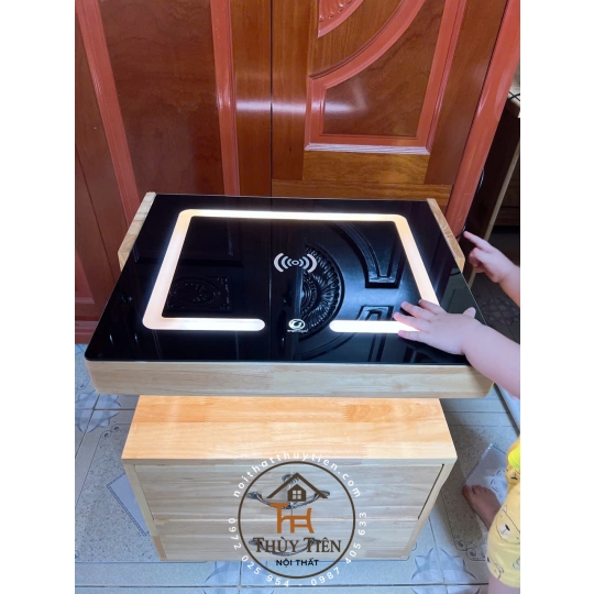 Tủ đầu giường gỗ cao su kiêm loa bluetooth kết hợp sạc điện thoại ko dây có ngăn ẩn giấu tiền thẻ từ 