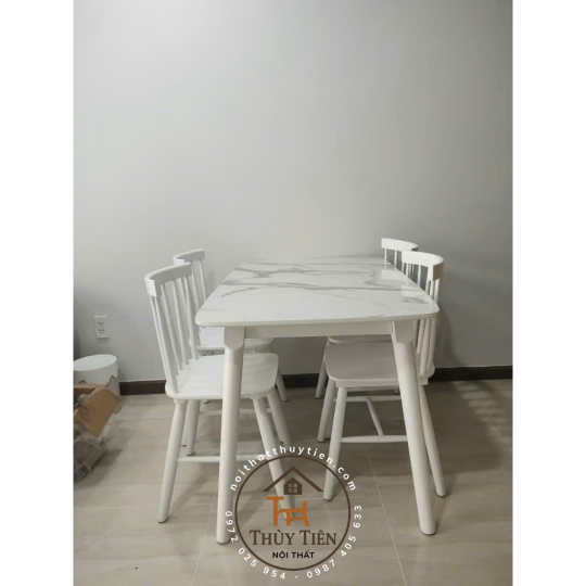 Bộ bàn ăn cao su 7 nan 4 ghế 6 ghế màu trắng giá rẻ