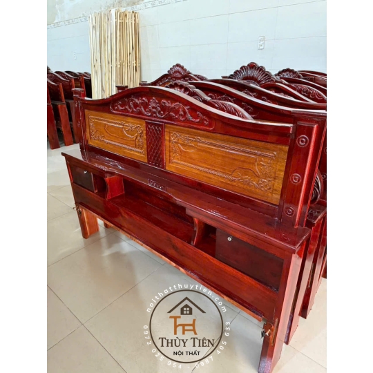 Giường ngủ gỗ tràm
