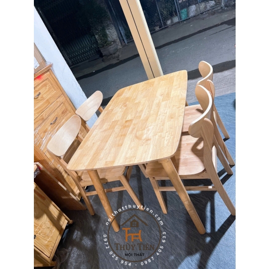 Bộ bàn ăn cao su mango 4 ghế mặt gỗ tự nhiên giá rẻ