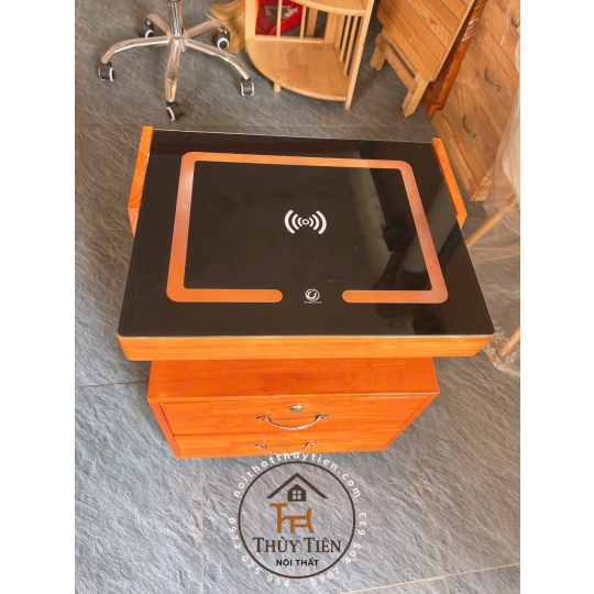 Tủ đầu giường gỗ cao su kiêm loa bluetooth kết hợp sạc điện thoại ko dây có ngăn ẩn giấu tiền thẻ từ 