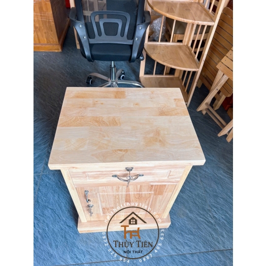 Tủ đầu giường gỗ cao su tự nhiên giá rẻ