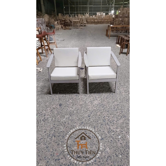 SOFA GỖ THÔNG HIỆN ĐẠI