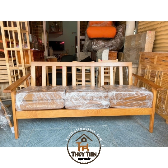 Sofa nan thông ba em sẵn