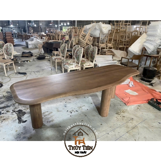 Các mẫu bàn  thông dụng