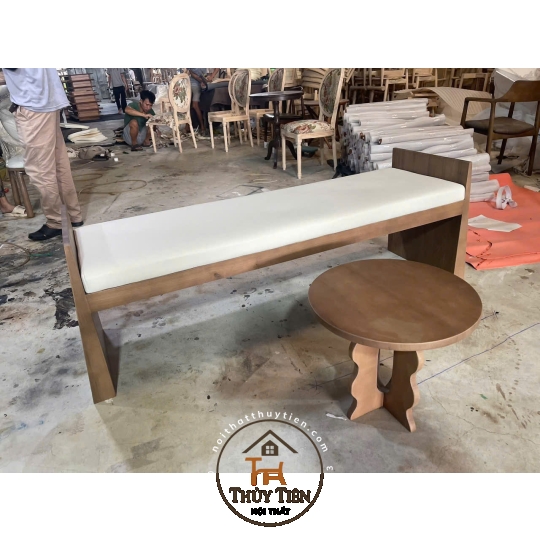 Ghế băng ngồi có tựa và không tựa