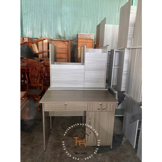 Bàn làm việc MDF lõi xanh - BLVMDF 002