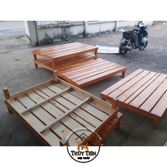 Mẫu Giường pallet gỗ thông giá rẻ