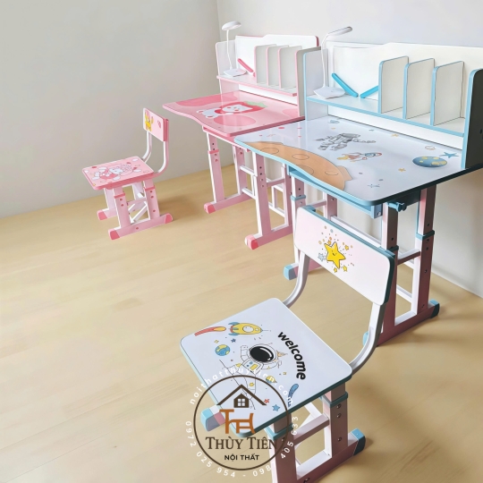 Bộ bàn học (bàn + ghế) cho bé (có thể nâng hạ- 001)