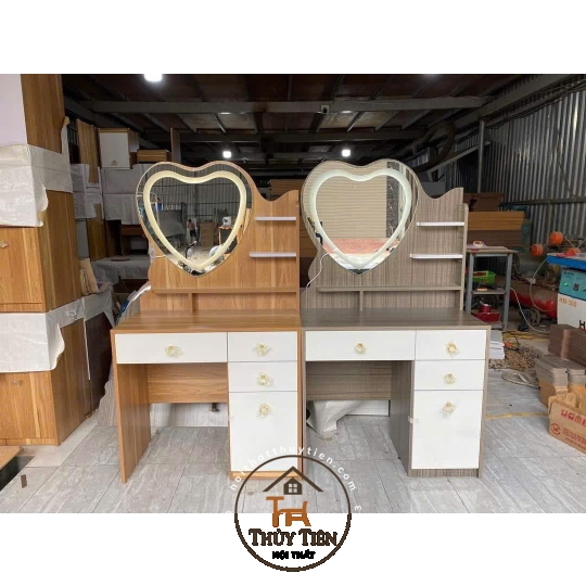Bàn trang điểm MDF mẫu mới led và ko led kèm ghế