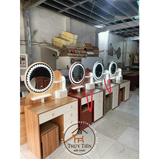 Bàn trang điểm MDF mẫu mới led và ko led kèm ghế