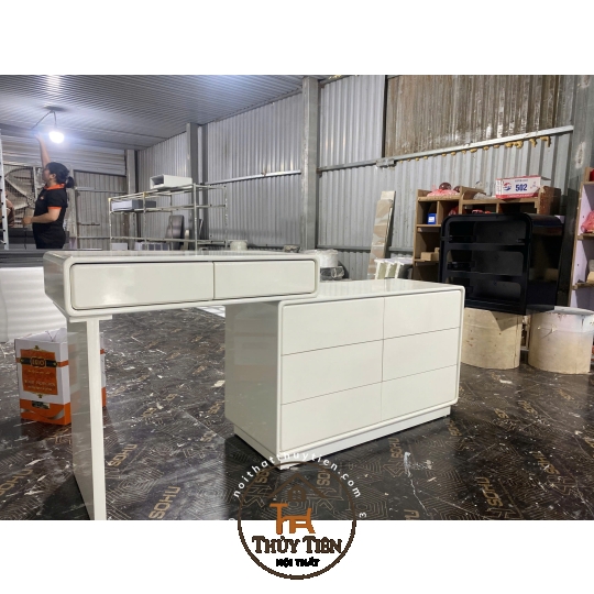 Tủ kệ decor hàng sơn 2k đẹp chuẩn nhé khách iu oi 🥰😍 Cốt xanh cốt nâu e có hết ạ 🤩